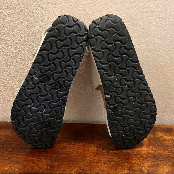 Birkenstock Birkis Cream/Champagne Sandals - Picture 10 of 13